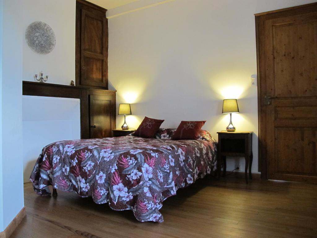 La Cazalere Villa กอมปอง ภายนอก รูปภาพ